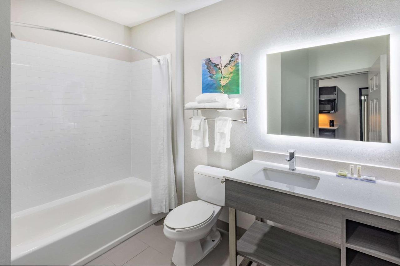 La Quinta Inn & Suites By Wyndham Ardmore Exteriér fotografie
